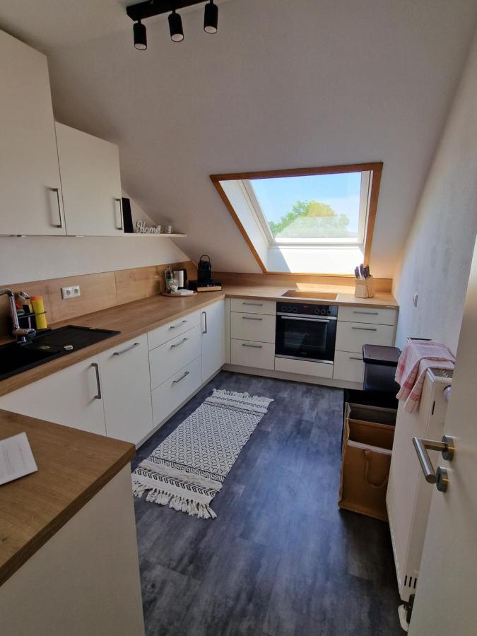 C4S Come4Stay Altoetting - 3-Zi Whg I Zentrale Lage I Parkplatz I Balkon I Wifi I Smarttv I 1 Kingsize, 1 Queensize Bett I Office Arbeitsplatz I Wohnbereich Mit Couch Und Essbereich I Voll Ausgestattete Kueche I Nespresso Экстерьер фото