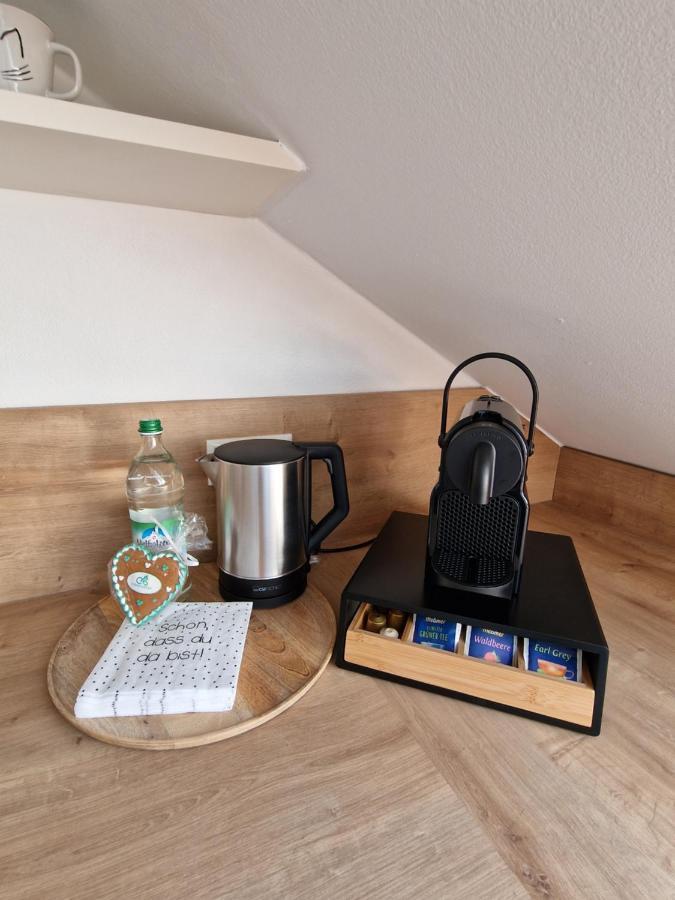 C4S Come4Stay Altoetting - 3-Zi Whg I Zentrale Lage I Parkplatz I Balkon I Wifi I Smarttv I 1 Kingsize, 1 Queensize Bett I Office Arbeitsplatz I Wohnbereich Mit Couch Und Essbereich I Voll Ausgestattete Kueche I Nespresso Экстерьер фото